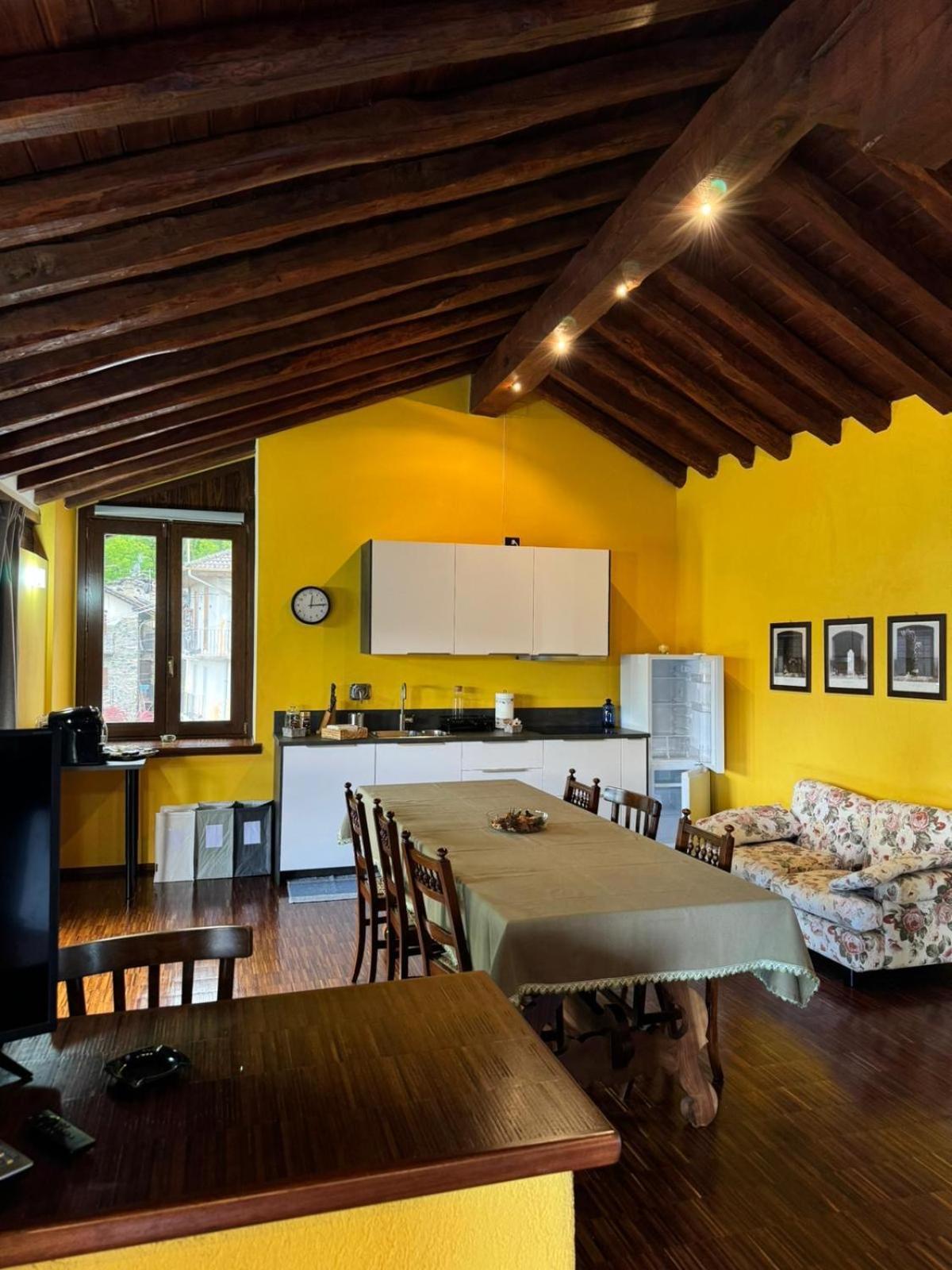 La Casa Di Nina - Traves Vila Pessinetto Exterior foto